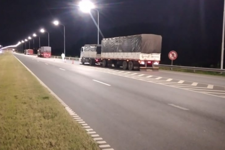 La provincia detectó excesos de cargas por más de 100 toneladas en la autopista Rosario-Santa Fe